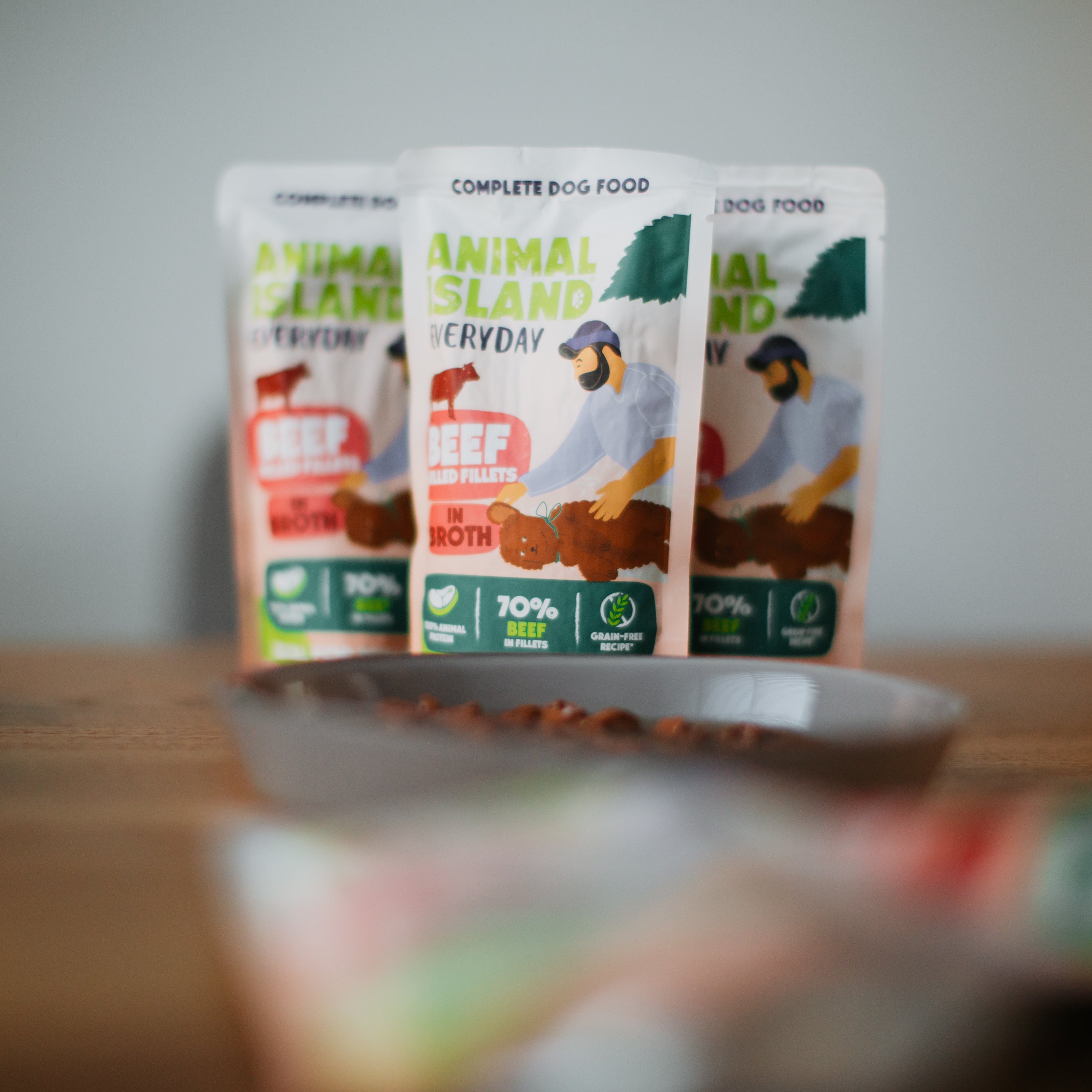 Karma mokra dla psa – Szarpane fileciki z wołowiny w rosole - 150 g